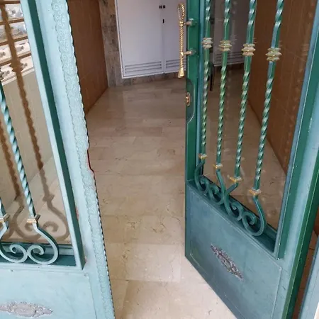 Apartamento Denia-centrico-10 Minutos De La Playa Apartamento *