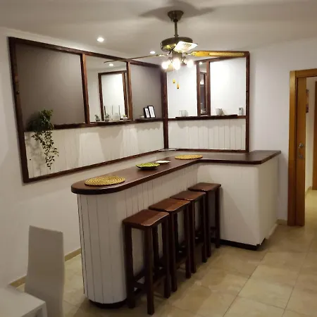 Apartamento Denia-centrico-10 Minutos De La Playa Dénia